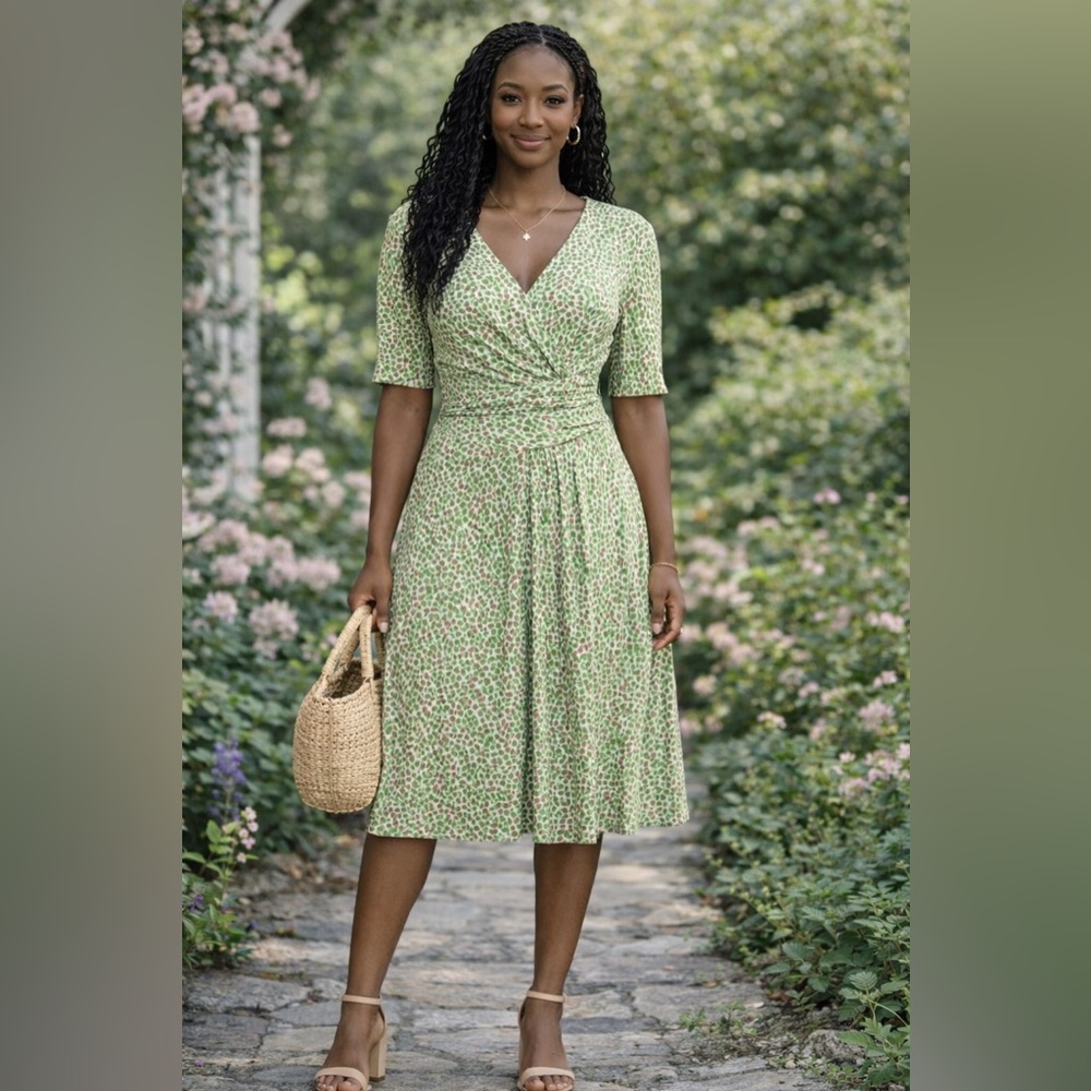 Lilly Pulitzer Green & Pink Print Wrap Dress | Flowy Midi | Size 10